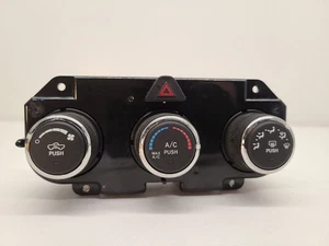 13 - 18 DODGE Ram 2500 PICKUP Temperature Control With Rear Defrost - Picture 1 of 12