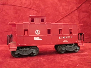 LIONEL O-27 Gauge Caboose  #6257~ bar end trucks  #4 - Picture 1 of 12