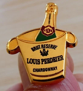 PIN'S GETRÄNK CHAMPAGNER LOUIS PERDRIER CHARDONNAY ZAMAC A.B PARIS - Bild 1 von 4