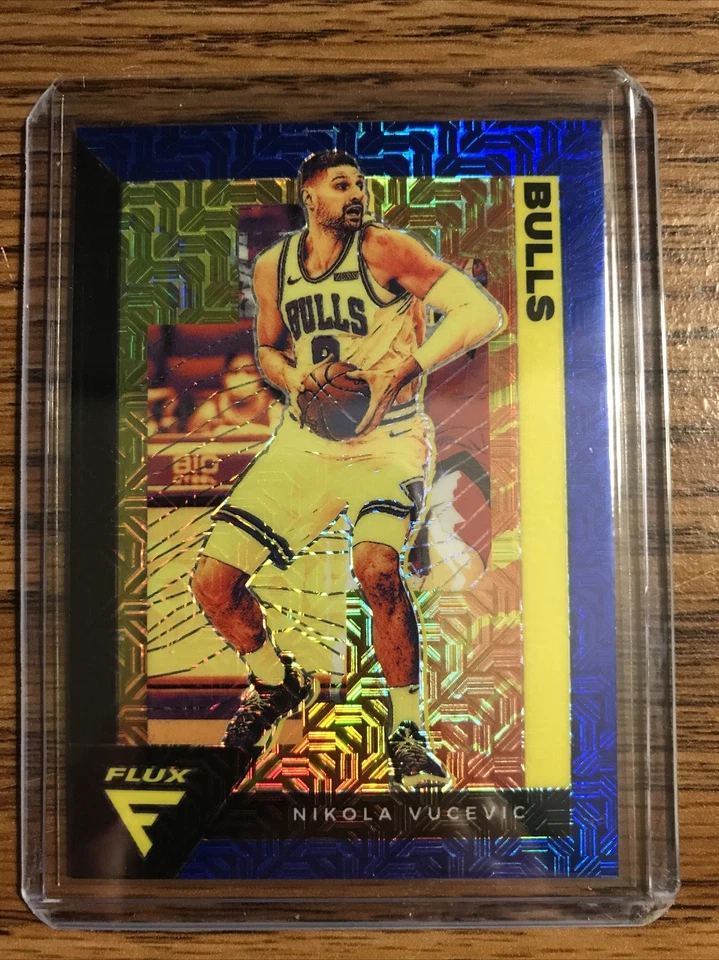 Nikola Vucevic 2020-21 Panini Flux Blue Mojo Prizm #/99 Chicago Bulls SP #25 - Image 1 of 2