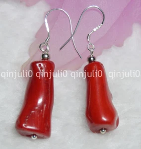 Hermosos pendientes colgantes de coral rojo natural real de 10x25 mm gancho de plata - Imagen 1 de 6