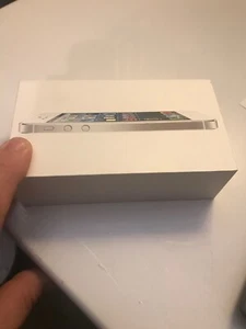 Apple iPhone 5 White  16GB Original Empty Box Only - Picture 1 of 4