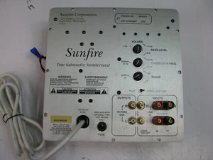 PLACA AMPLIFICADOR ARQUITECTÓNICO SUBWOOFER SUNFIRE TRUE **¡SOLO PIEZAS/REPARACIÓN!** - Imagen 1 de 2
