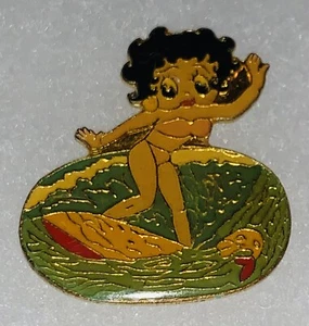 Vintage Betty Boop Surfer Girl Enamel Lapel Pin - Surfing, Waves, Fish - Picture 1 of 1