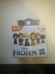 Disney Frozen Serie 2 Twirlabouts Überraschung Blindbox mit Puppe und Zubehör - Bild 1 von 5