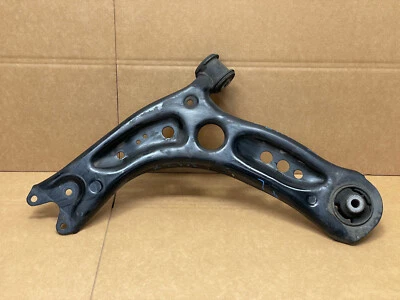 Audi A3 2015 2016 brazo de control inferior delantero izquierdo conductor tracción delantera 1438 OEM Foto 1 de 4