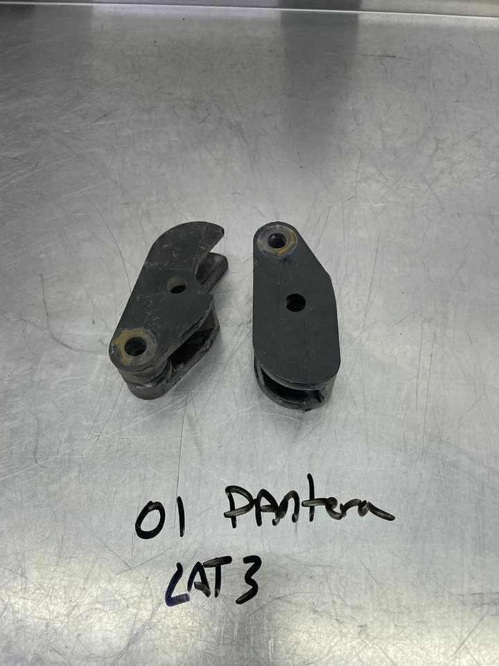 01 02 00 ARCTIC CAT PANTHER 440 Pantera 550 LEAF SPRING 580 Brazo de acoplamiento de sobrecarga Foto 1 de 4