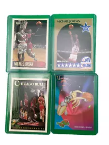 Lola Bunny T2 und Micheal Jordan Karten - Bild 1 von 1