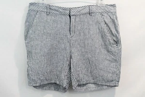 Dockers Linen Blended High Rise Shorts Womens size 12 Blue Pinstripe Pockets - Picture 1 of 5