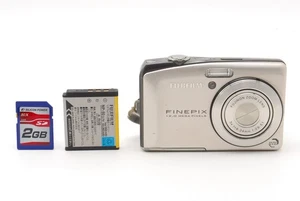 【EXCELLENT+5】Fujifilm FinePix F60fd 12.0MP Digital Camera Silver From Japan - Picture 1 of 9