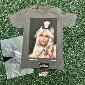 RARE Beyoncé Cowboy Carter Tour Las Vegas Exclusive Shirt 2025- SIZE- SM + Patch - Picture 1 of 8