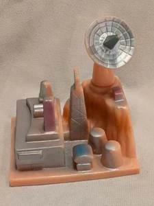 Marmit Seiki no Daikaiju Series Space Station Base Skin-Colored Molding Orange - Picture 1 of 4