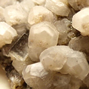 Calcite Minor Fluorite Crystals Heights Quarry Weardale UK Specimen 5cm 35g - Picture 1 of 14