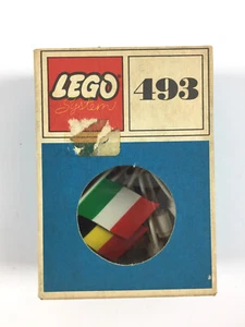 LEGO System 493 Flag Box / New / France, Switzerland, Germany... Train - Picture 1 of 2