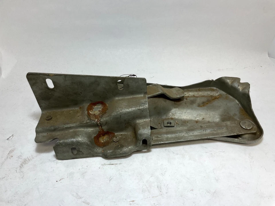 Desoto Plymouth Chrysler Savoy 1955-1956 capó izquierdo bisagra 8 cilindros 1624056 nuevo en stock Foto 1 de 4