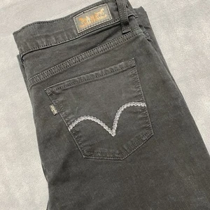 Pantalones de mezclilla Levi's 512 Bootcut para mujer 12M negros perfectamente adelgazantes lavado oscuro elásticos - Imagen 1 de 9
