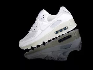 NIKE AIR MAX 90 Wolf Grey Triple grau 3-Tone Gr.41 - Bild 1 von 3