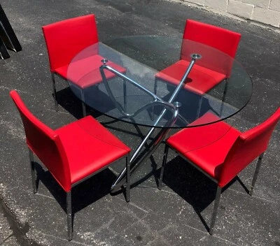 Современный круглый обеденный стол BonaldoH2O (от Massimo Iosa Ghini) + 4 кожаных стула - Изображение 1 из 4