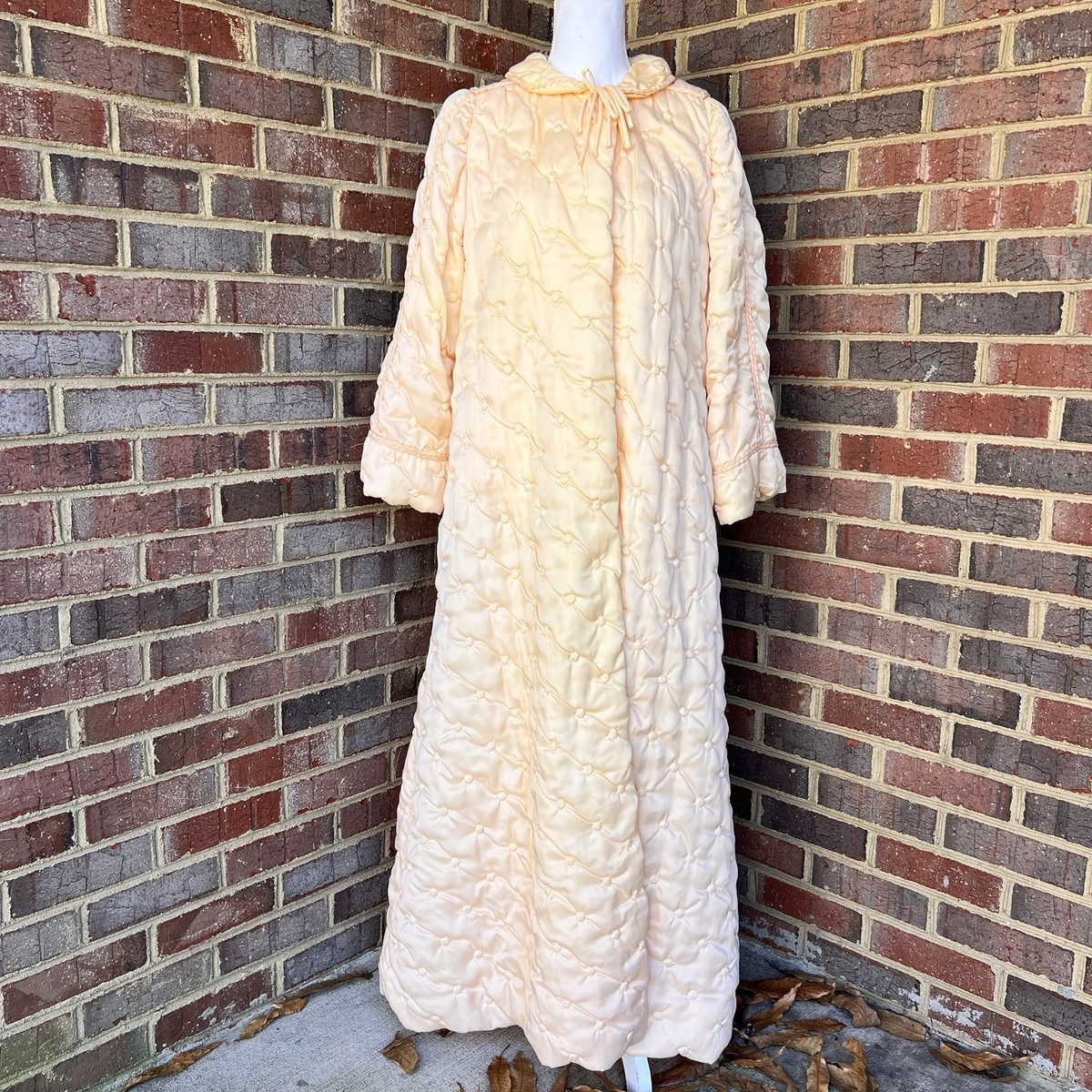 Odette Barsa Pink 1950s Vintage Sleepwear & Robes for Women Odette Barsa Pink 1950s Vintage Sleepwear & Robes for Women