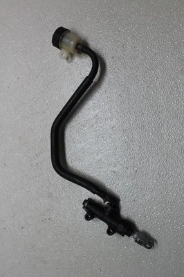 Kawasaki Ninja ZX6R ZX-6R 2007-2008 freno trasero cilindro maestro con depósito Foto 1 de 4