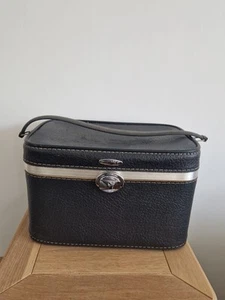 Vintage Antler vanity / Travel case. Black 1970 / 80s Hardshell 36cm X 23cm X - Picture 1 of 11