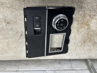 2022 MITSUBISHI OUTLANDER Front Console Cover Shifter Bezel Gloss Black/Silver  - Image 1 of 4