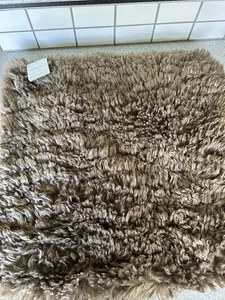 NEU! Pottery Barn Dream Kunstfell Kissenbezug 20" x 20" in Espresso - Bild 1 von 4