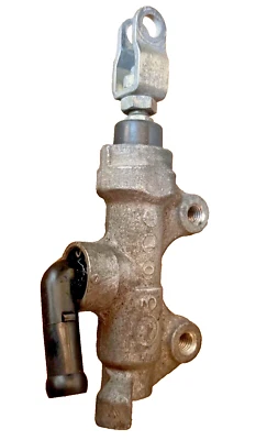 Cilindro maestro de freno trasero Kawasaki Ninja ZX 7R 1996-2003 OEM Foto 1 de 2