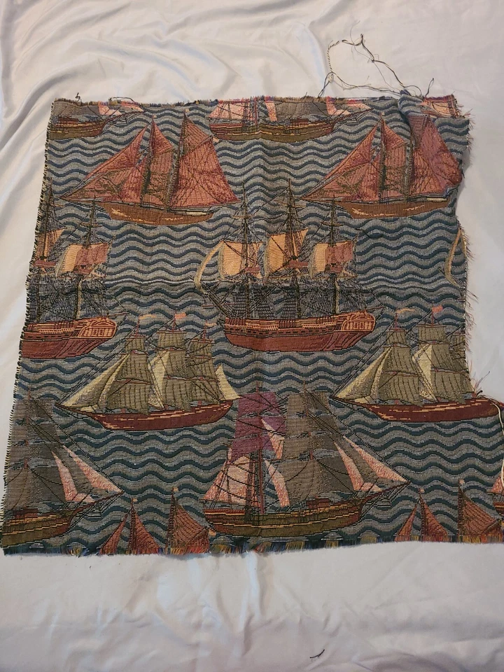 Vntg 挂毯材料织物 - 帆船图案 - 24 英寸 x 23 — 第 1/4 张图片