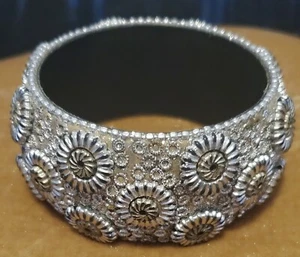 Brazalete Grueso RETRO ANCHO BRAZALETE con Tono Plateado y Brillo Transparente "Muy Raro" - Imagen 1 de 3