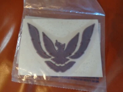 NUEVO 93 94 95 96 97 PONTIAC TRANS AM FIREBIRD FORMULA NARIZ EMBLEMA ROJO GM 12514362 Foto 1 de 2