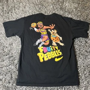 Camiseta Nike Lebron James Fruity Pebbles Fred Flintstone Negra Para Hombre S Usada en Excelente Condición - Imagen 1 de 24
