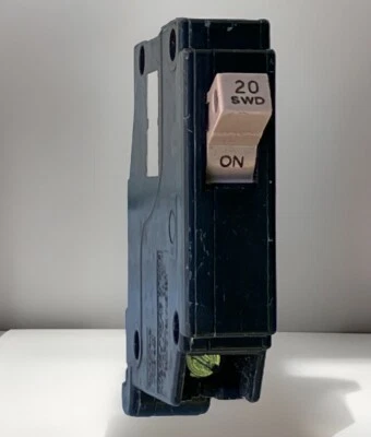 CH120 Cutler-Martillo Tipo CH 1 Polo 20 Amp 120v Plástico Pie SWD Mango Foto 1 de 4