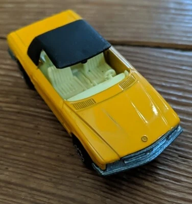 MATCHBOX 1973 YELLOW CAR TOY VTG RARE - Image 1 of 4
