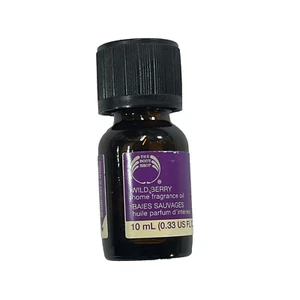The Body Shop Wild Berry Home Fragrance Oil 10 ml/0.33 oz - Picture 1 of 2