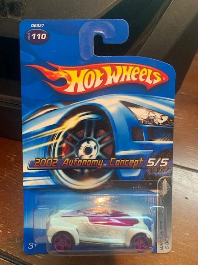 2005 Hot Wheels White Heat 2002 Autonomy Concept #110 (White Heat on Side)  - Image 1 of 1