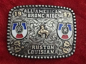 Hebilla de cinturón trofeo BRONC Riding X~Treme Champion☆Ruston Louisiana☆1997☆Raro☆64 - Imagen 1 de 15