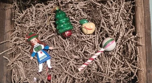 Lotto 4 decorazioni natalizie vintage legno, vetro soffiato, arte popolare Cottagecore  - Foto 1 di 10