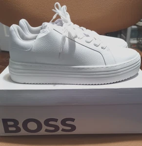ZAPATILLAS JOY BOSS CLÁSICAS BLANCAS CONFORT con brillo blanco en la espalda talla-9 1/2" o 9,5M - Imagen 1 de 14