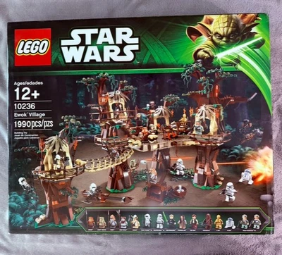 LEGO Star Wars: Ewok Village (10236) - Nuevo en Caja Precintada Foto 1 de 4