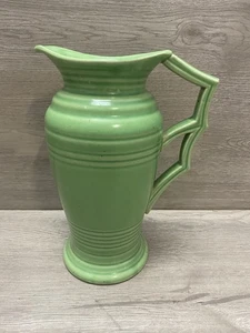 Jarra con mango geométrico pastel verde Mid-Century - Imagen 1 de 8