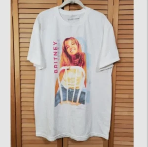 Britney Spears Women's Vintage Inspired Graphic Tee L - Picture 1 of 5