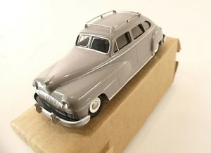 AGM France de Soto Suburban 1948 1/43 Kit Resin Assembled 1/43 - Picture 1 of 9