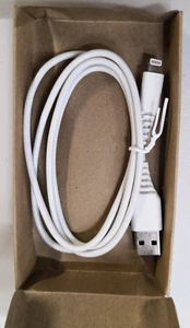 3ft USB-A Lightning Cable / Apple MFI Certified / White for ipad. Amazon Basics - Picture 1 of 2