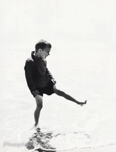 1960s Young Boy Playing Beach Water Splash Vintage Photo Gravure By Paul Mathews - Picture 1 of 1