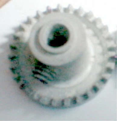 24齿金属槽汽车皇冠齿轮和套装螺丝1/8英寸轴48间距老式NOS — 第 1/4 张图片