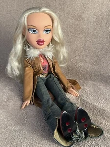 Riesige Bratz Big Bratz Cloe 24 Zoll große Puppe - Bild 1 von 9