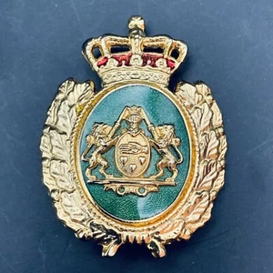 OLDER OBSOLETE POLICE BADGE OF DENMARK EUROPEAN DANISH POLICE CAP BADGE - Picture 1 of 9