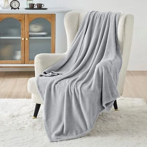 Light Grey 60x80'' Fleece Flannel Blanket 300GSM Soft for Bed Travel Camping - Picture 1 of 6
