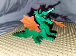 VTG LEGO 6028 Castle Knight Classic Green Red Winged Dragon Minifigure - Picture 1 of 8